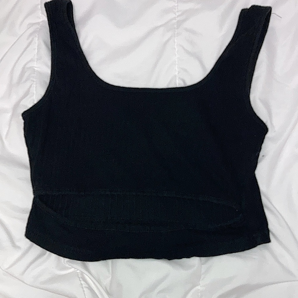 Black crop top
